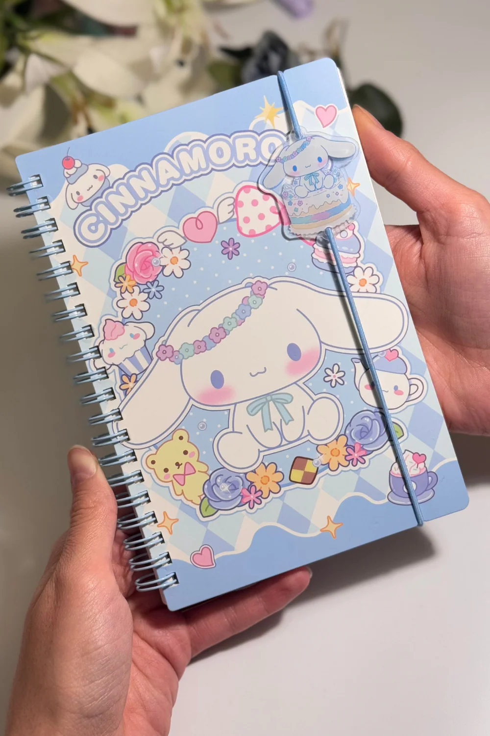 Cinnamoroll Temalı Lastikli Çizgili Defter