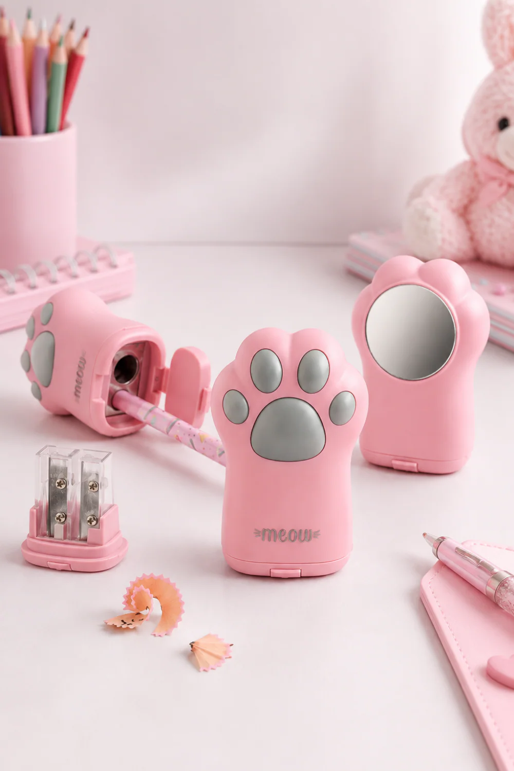 Pembe Renk Kedi Patisi Şeklinde Çift Hazneli Kalemtıraş